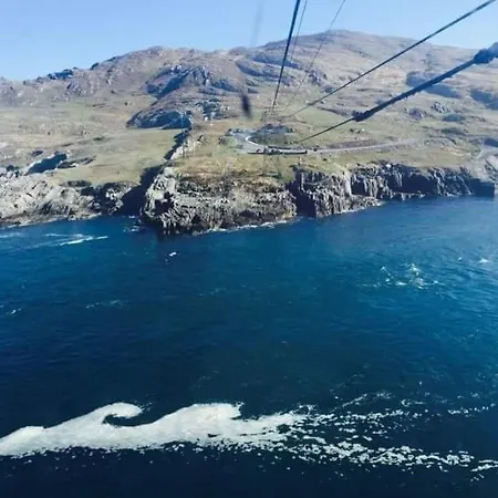 Escape To The Beara Peninsula. * Castletownbere